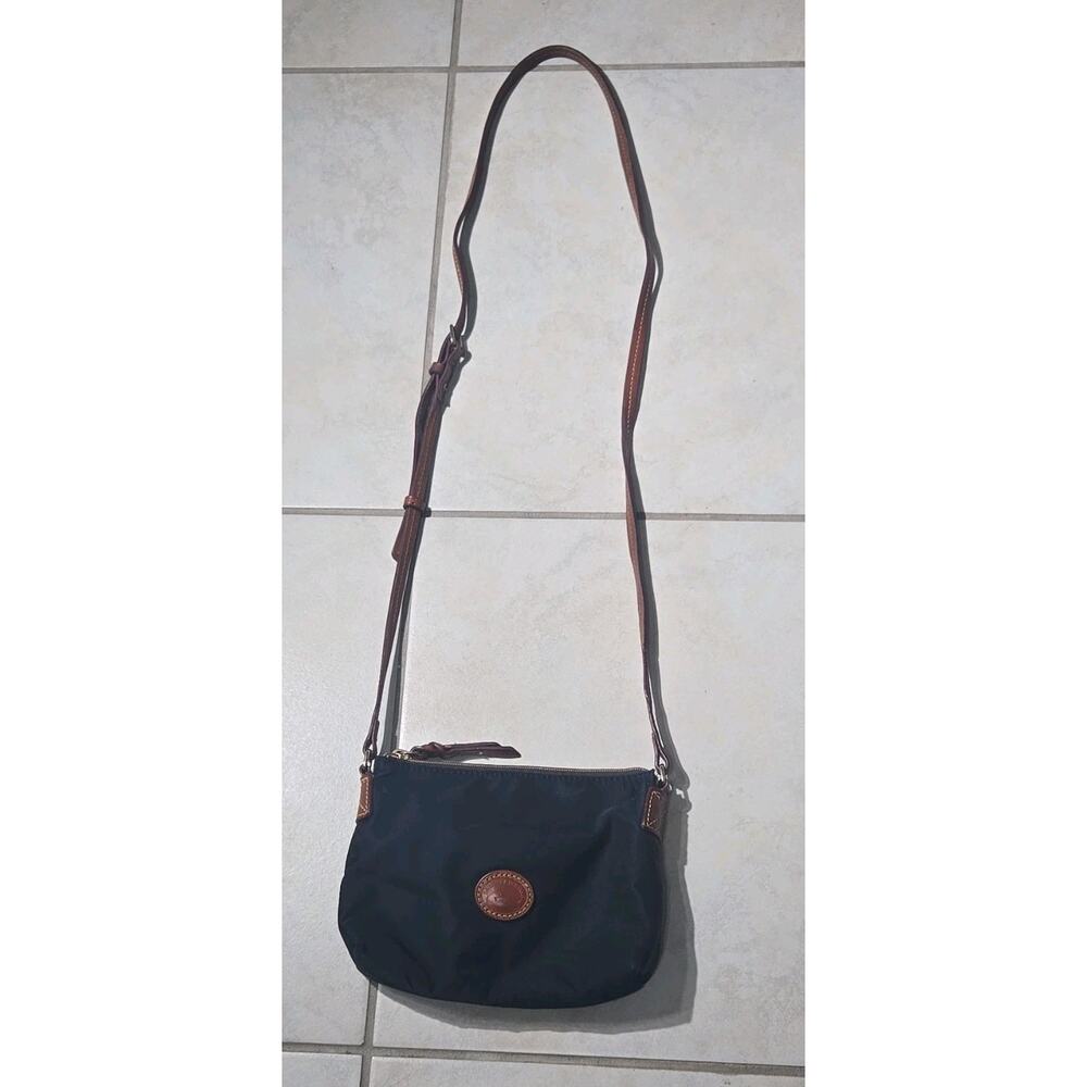 Dooney & Bourke Navy Crossbody Bag with Zip Closure Adjustable Strap Gold - Picture 5 of 12